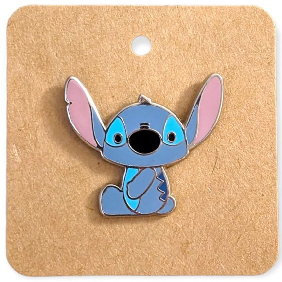 Lilo and Stitch Disney Pin: Cutie Stitch Sitting - Picture 4 of 4